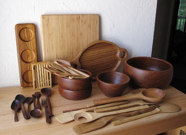 Деревянная кухонная утварь фото